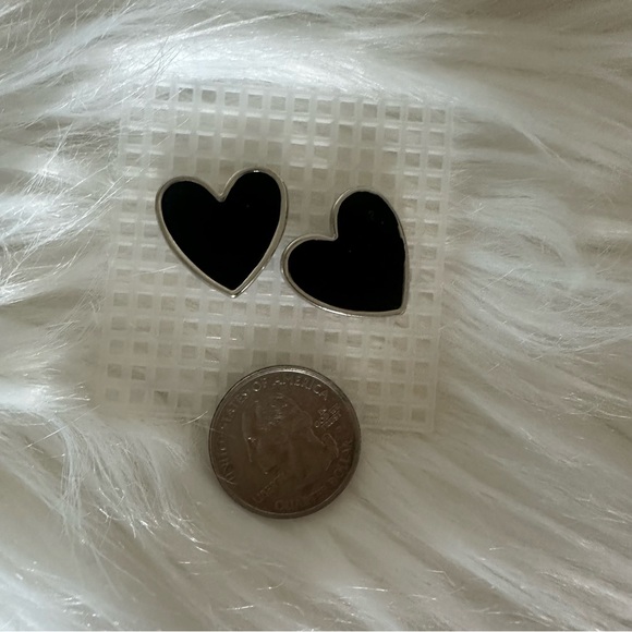 1” Enamel Black & Silver Heart Pierced Earrings - Picture 2 of 5